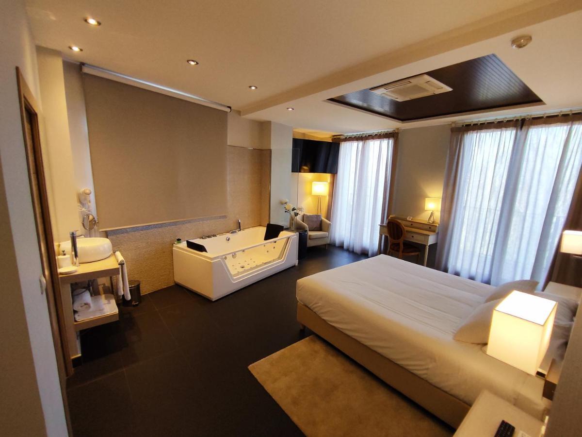 Hotel Puerta del Arco Tudela de Duero Esterno foto