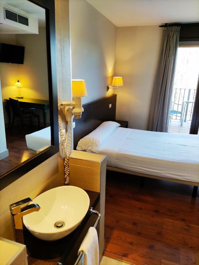 Hotel Puerta del Arco Tudela de Duero Esterno foto