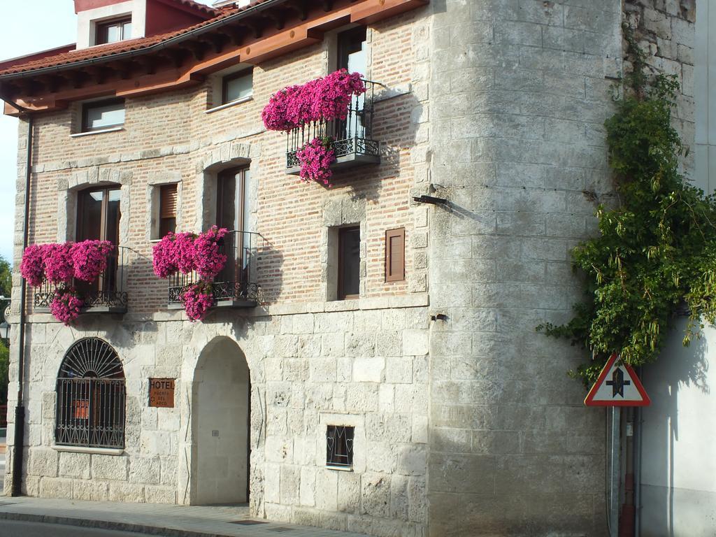 Hotel Puerta del Arco Tudela de Duero Esterno foto
