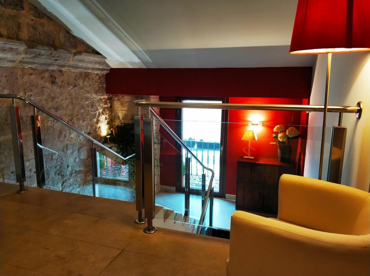 Hotel Puerta del Arco Tudela de Duero Esterno foto